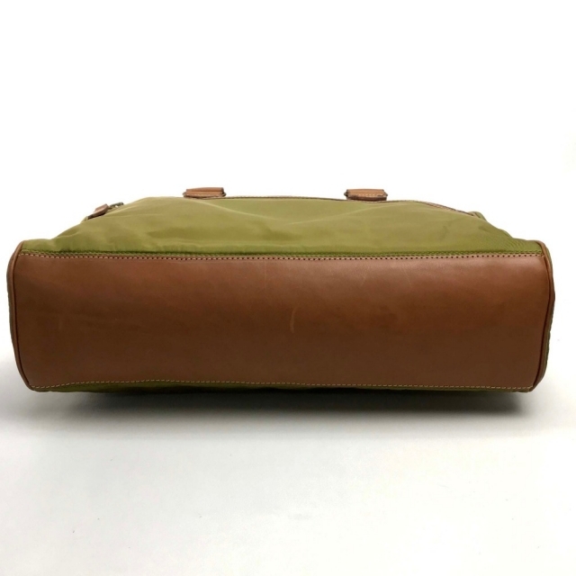 Felisi(フェリージ)のフェリージ 20207 ユニセックス ショルダーバッグ ハンドバッグ カーキ レディースのバッグ(その他)の商品写真