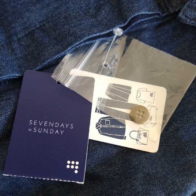 SEVENDAYS=SUNDAY(セブンデイズサンデイ)の【SEVENDAYS=SUNDAY】デニムワンピース キッズ/ベビー/マタニティのキッズ服女の子用(90cm~)(ワンピース)の商品写真