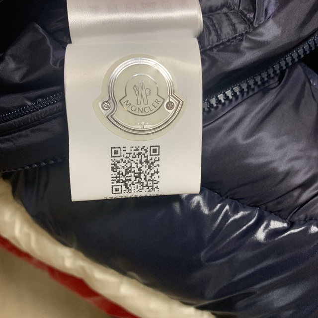 MONCLER - モンクレール ダウンベストSOVEXの通販 by N's shop