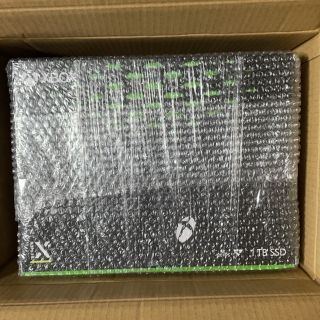 エックスボックス(Xbox)の【新品・未開封】マイクロソフト　Xbox Series X(家庭用ゲーム機本体)