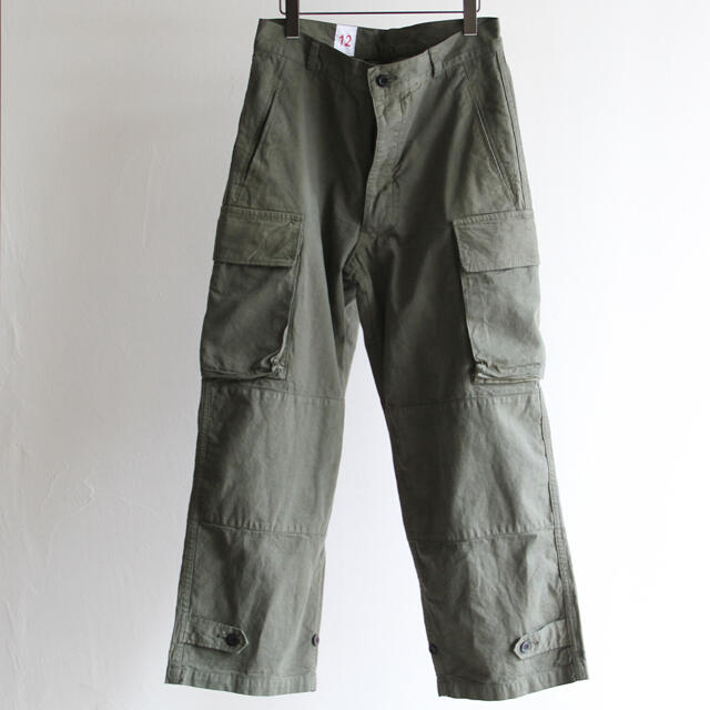 【outil】pantalon blesle Olive 22 m47