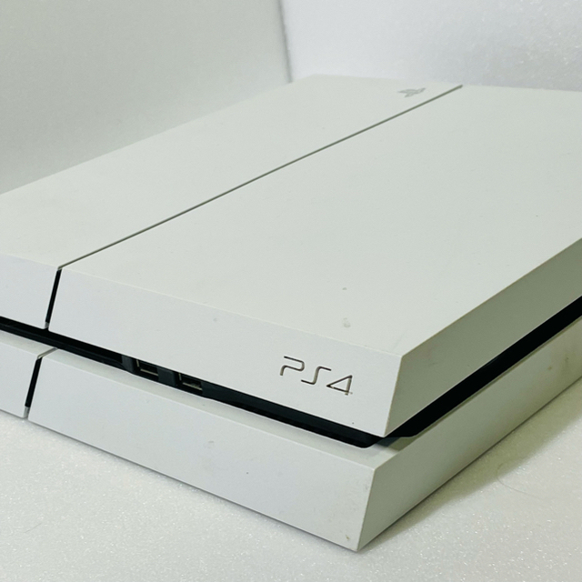 PlayStation4(プレイステーション4)のSONY PlayStation4 CUH-1200AB02 エンタメ/ホビーのゲームソフト/ゲーム機本体(家庭用ゲーム機本体)の商品写真