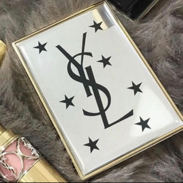 YSL フェイスパウダー スターデヴォーション