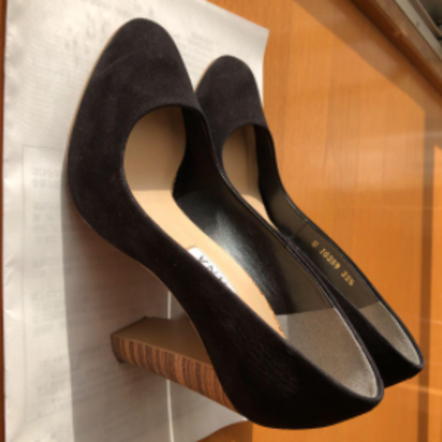 DIANA(ダイアナ)のダイアナ 黒ハイヒール 22.5cm レディースの靴/シューズ(ハイヒール/パンプス)の商品写真