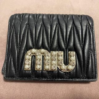 ミュウミュウ(miumiu)のmiumiu ✳︎二つ折り財布✳︎マテラッセルクリスタルウォレット(財布)