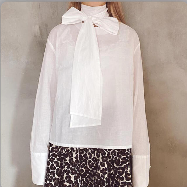 madder madder🎗"むすぶ" RIBBON BLOUSE レディースのトップス(シャツ/ブラウス(長袖/七分))の商品写真