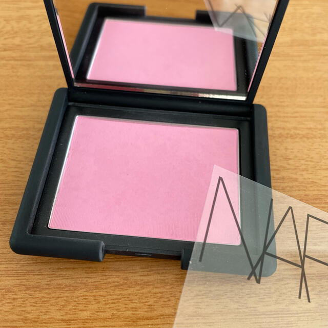 NARS(ナーズ)のmomoさま コスメ/美容のベースメイク/化粧品(チーク)の商品写真