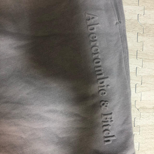 Abercrombie&Fitch(アバクロンビーアンドフィッチ)のアバクロ　ハーフパンツ メンズのパンツ(ショートパンツ)の商品写真