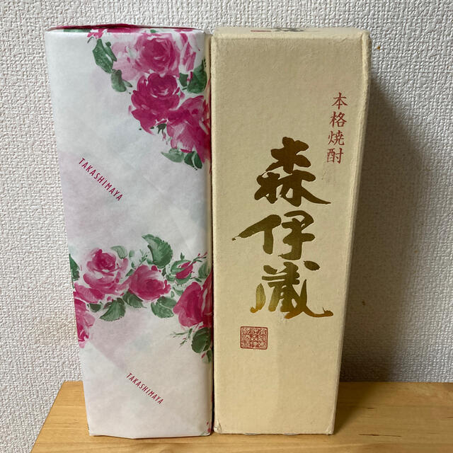 髙島屋(タカシマヤ)の森伊蔵『金ラベル』720ml 食品/飲料/酒の酒(焼酎)の商品写真