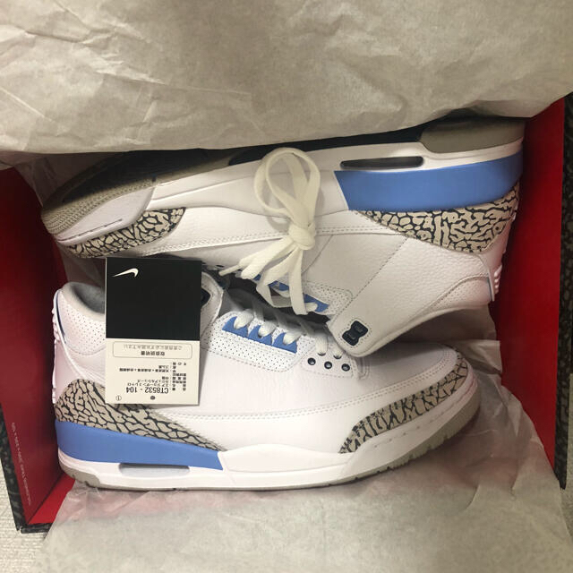 NIKE(ナイキ)のNIKE ナイキ AIR JORDAN 3 UNC エアジョーダン 3 レトロ メンズの靴/シューズ(スニーカー)の商品写真