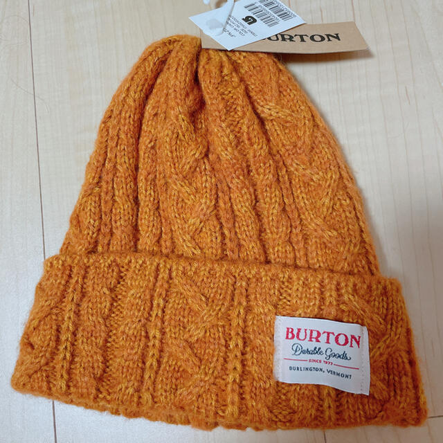 BURTON(バートン)のバートン　ニット帽 ニットキャップ　スノービーニー　メンズ/レディース レディースの帽子(ニット帽/ビーニー)の商品写真