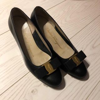 サルヴァトーレフェラガモ(Salvatore Ferragamo)のフェラガモ　パンプス(ハイヒール/パンプス)