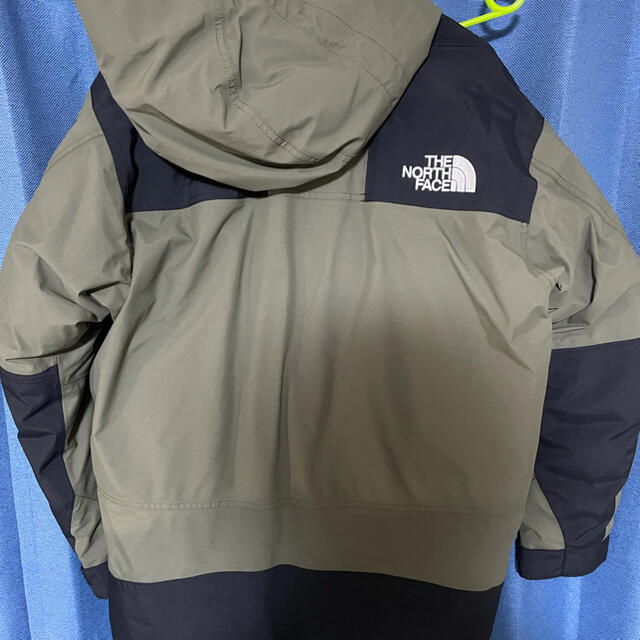 THE NORTH FACE(ザノースフェイス)のthe north face マウンテンダウンジャケット メンズのジャケット/アウター(ダウンジャケット)の商品写真