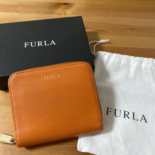 Furla(フルラ)のFURLA フルラ　財布　オレンジ レディースのファッション小物(財布)の商品写真