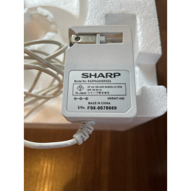 SHARP(シャープ)のSHARP プラズマクラスターイオン発生機（IG-HBP1-W） スマホ/家電/カメラの美容/健康(フェイスケア/美顔器)の商品写真