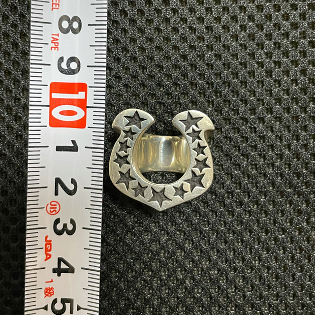中古ホースシューリング5号ノーブランド　シルバー925 メンズのアクセサリー(リング(指輪))の商品写真