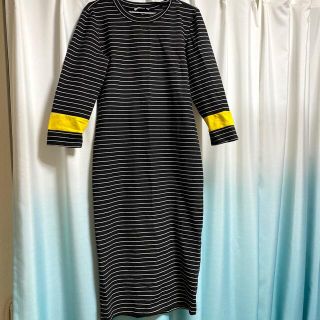 ザラ(ZARA)のZARA TRAFALUC  ボーダーワンピース　7部袖(ひざ丈ワンピース)