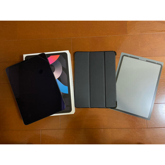 Apple(アップル)の【中古美品】iPad Air4 WI-FI 64G スペースグレーとおまけ スマホ/家電/カメラのPC/タブレット(タブレット)の商品写真