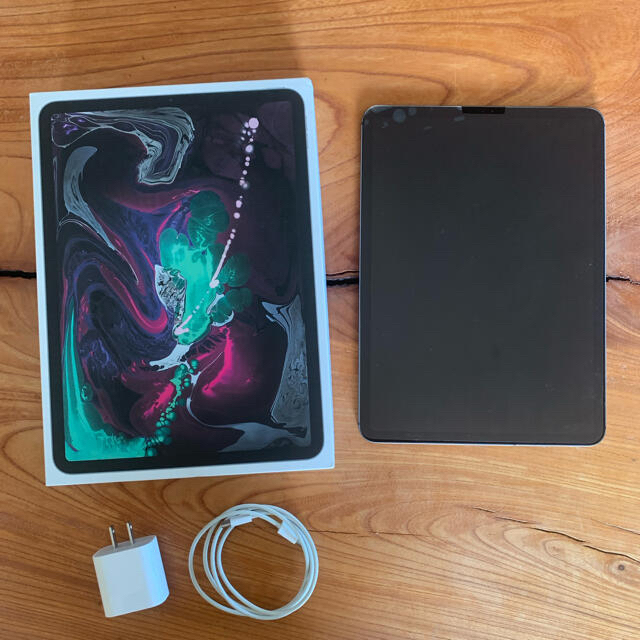 ジャンクApple iPad Pro 11インチ　Cellular 64G