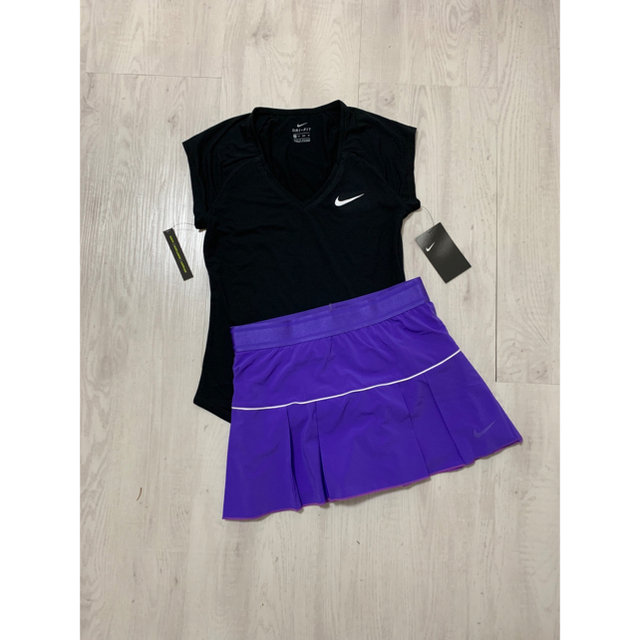 NIKE(ナイキ)の★USED★ NIKE ナイキ　テニスウェア　スコート　US-XS スポーツ/アウトドアのテニス(ウェア)の商品写真