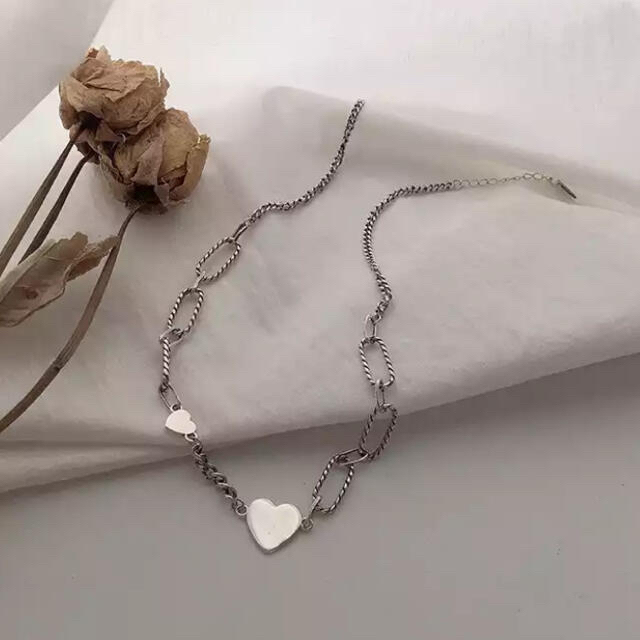 Ameri VINTAGE(アメリヴィンテージ)のSALE！silver chain heart motif necklace レディースのアクセサリー(ネックレス)の商品写真