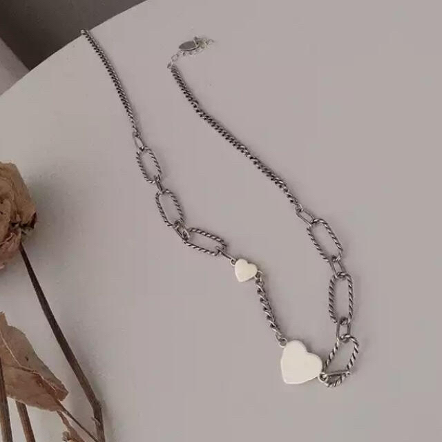 Ameri VINTAGE(アメリヴィンテージ)のSALE！silver chain heart motif necklace レディースのアクセサリー(ネックレス)の商品写真