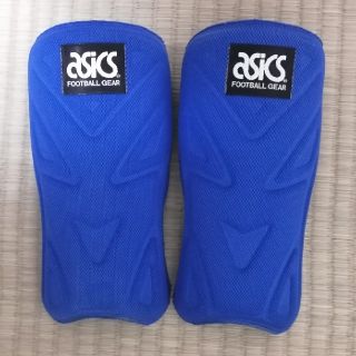 アシックス(asics)のレガース　ジンガード　すね当て　✨きれいな中古✨(サッカー)