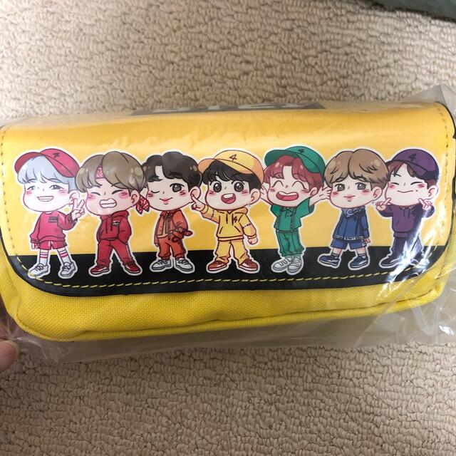 BTS ポーチ エンタメ/ホビーのタレントグッズ(アイドルグッズ)の商品写真