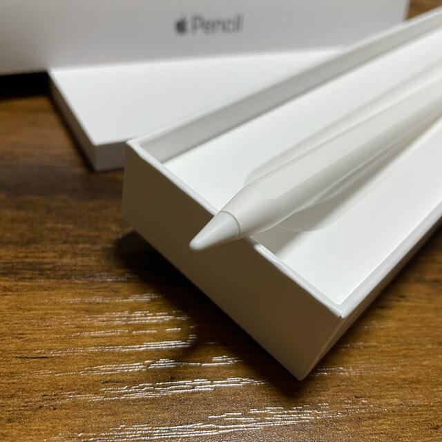 Apple(アップル)の Apple Pencil◡̈⃝︎⋆︎*第2世代  ※未使用品 スマホ/家電/カメラのPC/タブレット(タブレット)の商品写真