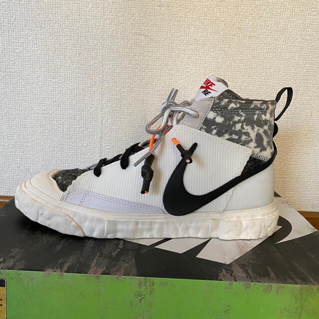 NIKE(ナイキ)のREADYMADE x NIKE  BLAZER MID 24.5cm ホワイト レディースの靴/シューズ(スニーカー)の商品写真