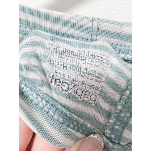 babyGAP(ベビーギャップ)の新生児　ベビー　70 babygap ボーダー スパッツ レギンス　緑 キッズ/ベビー/マタニティのベビー服(~85cm)(パンツ)の商品写真