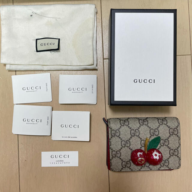 Gucci(グッチ)のGUCCI 二つ折り財布 さくらんぼ メンズのファッション小物(折り財布)の商品写真