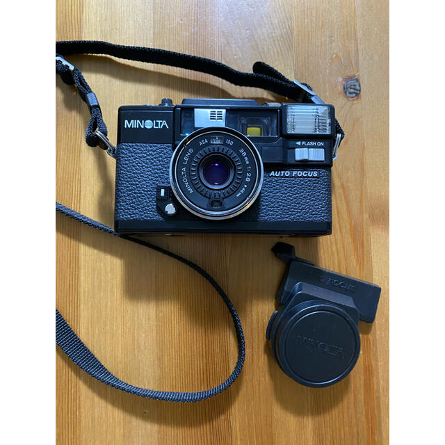 KONICA MINOLTA(コニカミノルタ)の【中古】MINOLTA HI-MATIC AF-D/フィルムカメラ/ジャンク品 スマホ/家電/カメラのカメラ(フィルムカメラ)の商品写真