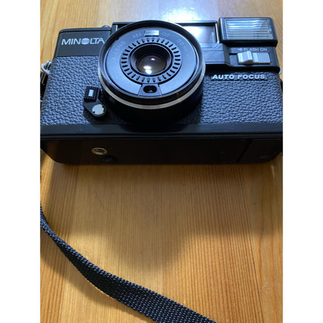 KONICA MINOLTA(コニカミノルタ)の【中古】MINOLTA HI-MATIC AF-D/フィルムカメラ/ジャンク品 スマホ/家電/カメラのカメラ(フィルムカメラ)の商品写真