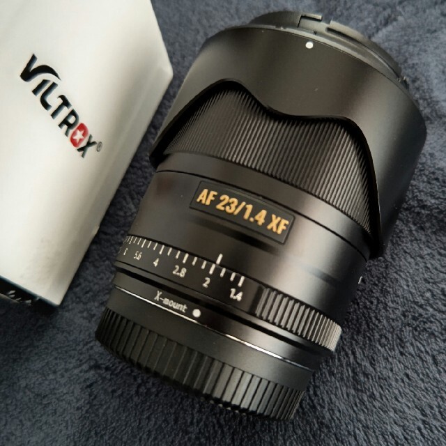 VILTROX 23mm F1.4 Xマウント スマホ/家電/カメラのカメラ(レンズ(単焦点))の商品写真