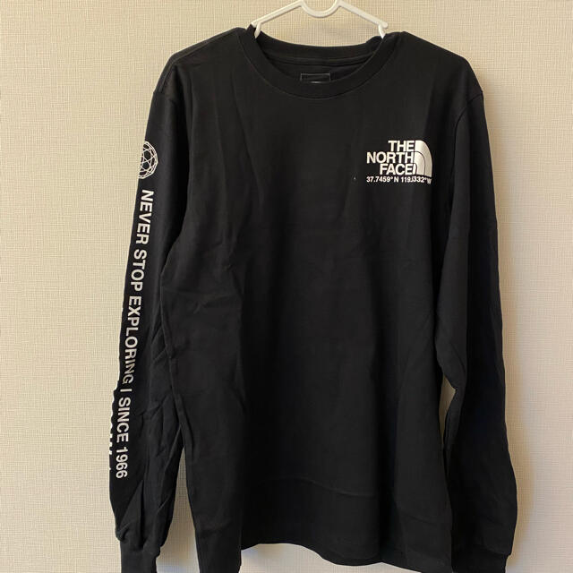 THE NORTH FACE(ザノースフェイス)の新品・未使用　ノースフェイス　USモデル　ロングTシャツ メンズのトップス(Tシャツ/カットソー(七分/長袖))の商品写真