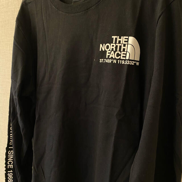 THE NORTH FACE(ザノースフェイス)の新品・未使用　ノースフェイス　USモデル　ロングTシャツ メンズのトップス(Tシャツ/カットソー(七分/長袖))の商品写真