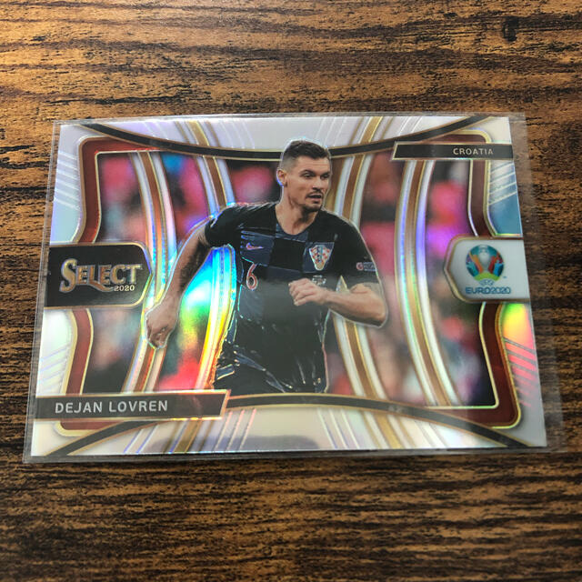 2020 PANINI SELECT EURO Dejan Lovren エンタメ/ホビーのタレントグッズ(スポーツ選手)の商品写真