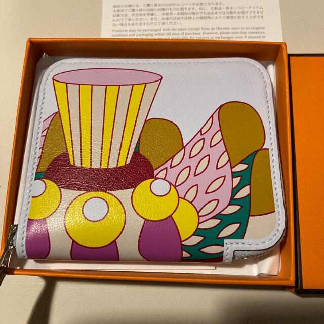 未使用　HERMES シルクインコンパクト　財布　キャンディ