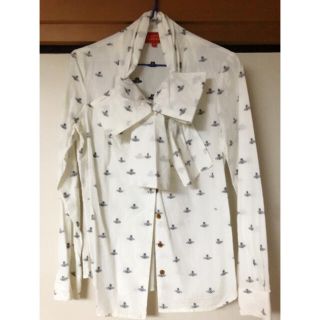 Vivienne Westwood(シャツ/ブラウス(長袖/七分))のフリマ Vivienne Westwood(シャツ/ブラウス(長袖/七分))のフリマ