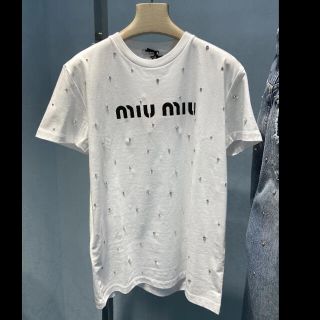 ュウミュウmiumiuの可愛い襟Tシャツ - www.top4all.pl