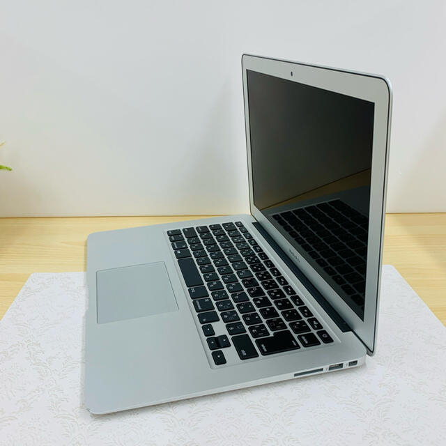 即納！最大半額！】 Mac (Apple) - MacBook Air 2017 13インチ Office ...