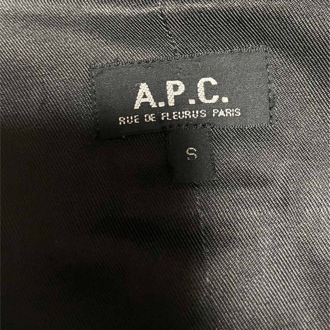 A.P.C(アーペーセー)のA.P.C コート レディースのジャケット/アウター(トレンチコート)の商品写真