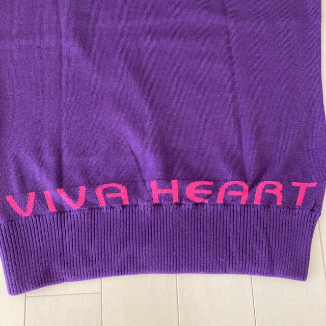 VIVA HEART(ビバハート)のVIVA HEART ビバハート　ベスト　サイズ40（M） スポーツ/アウトドアのゴルフ(ウエア)の商品写真