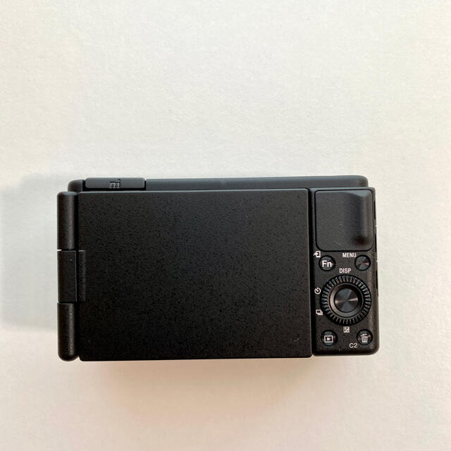 SONY(ソニー)のSONY VLOGCAM ZV-1 【美品・送料込】おまけ付き スマホ/家電/カメラのカメラ(コンパクトデジタルカメラ)の商品写真