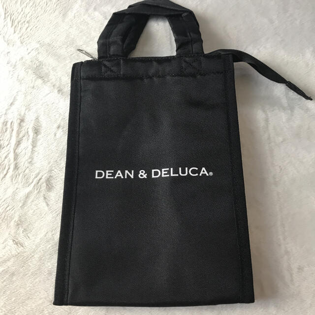 DEAN & DELUCA(ディーンアンドデルーカ)のDEAN & DELUCA 保冷バッグ インテリア/住まい/日用品のキッチン/食器(弁当用品)の商品写真