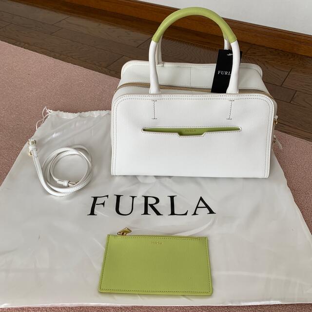 FURLA  バッグ　新品未使用ショルダーバッグ