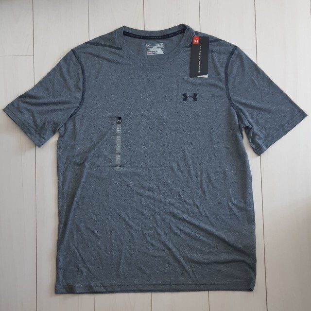 UNDER ARMOUR(アンダーアーマー)のUnderArmour ｱﾝﾀﾞｰｱｰﾏｰ　Tｼｬﾂ　M メンズのトップス(Tシャツ/カットソー(半袖/袖なし))の商品写真