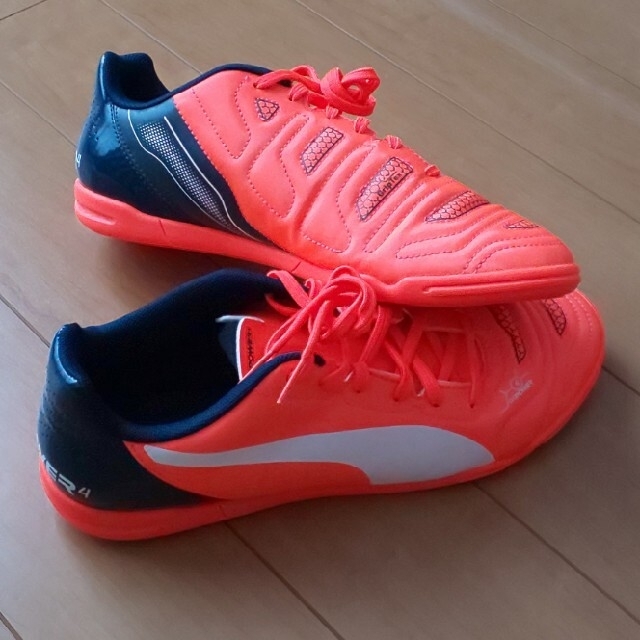 PUMA - PUMA◇フットサルシューズ◇室内◇27.5cm◇プーマ◇サッカーの通販 by モンミル's shop|プーマならラクマ PUMA - PUMA◇フットサルシューズ◇室内◇27.5cm◇プーマ◇サッカーの通販 by モンミル's shop|プーマならラクマ