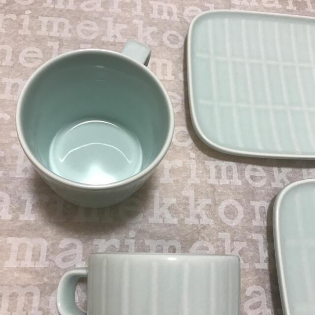 marimekko(マリメッコ)の新品　マリメッコ　TIILISKIVI 食器セット インテリア/住まい/日用品のキッチン/食器(食器)の商品写真